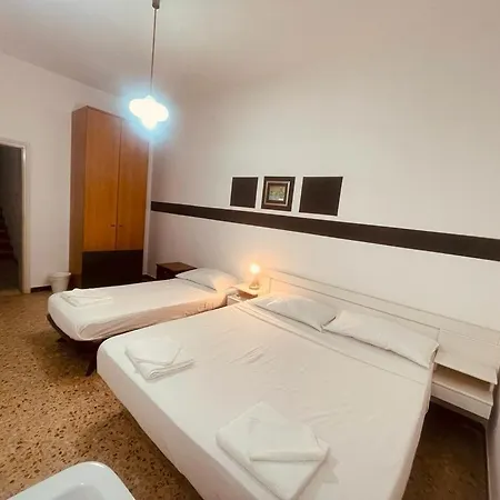 Stanza Privata Domus Hotel